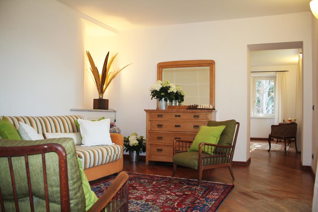 Antico Glicine B&B Maslianico Room photo